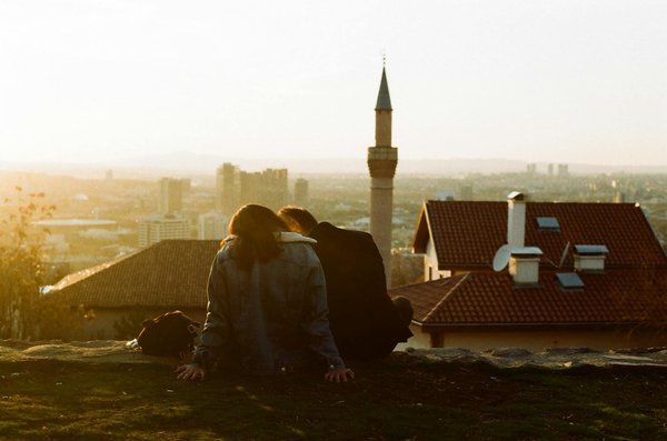 Unveiling the yorkshire dales: the ultimate holiday rental guide near iconic heritage steam railways