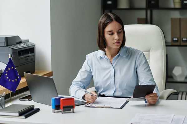 Mastering your visa application review: tips for success